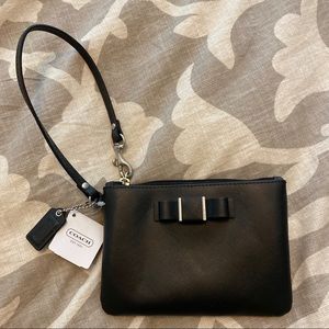 DARCY BOW SMALL WRISTLET 
SILVER/BLACK